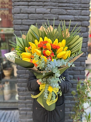 Sar Lale ve Truncu Gl